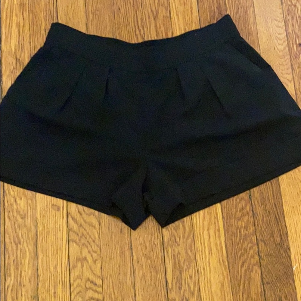 Frenchi Black Pleated Dress Shorts
